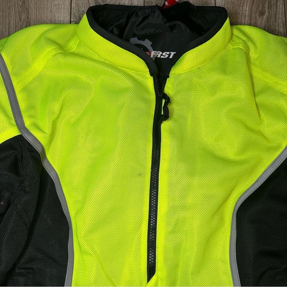 Firstgear Polyester Neon Green Mesh Utility Motorcycle Jacket - Picture 2 of 16